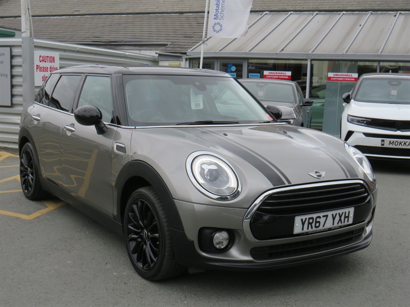 MINI Clubman